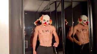 La amarre y le dejé la cuquita llena de leche calientita como le gusta..