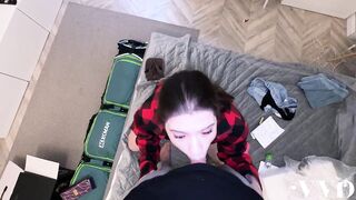 Delivery hotty assented to test my dong with her vagina