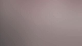 Grandma lets herself be screwed gratefully