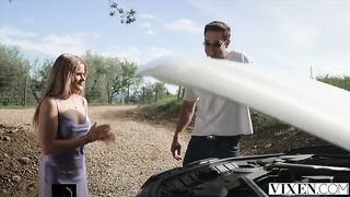 During the time that adventuring in Tuscany, a series of pleased coincidences brings Nicole into close contact with a local who can show her some local flavor.