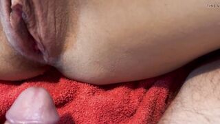 Cum on Vagina in Slow Motion