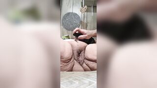 That guy's Fisting Her Snatch Untill This babe Cumes