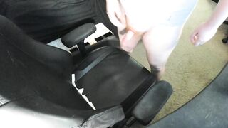 After 15 Days Out of Cumming, Jerking off To A Large Ejaculation & Intensive Screaming Climax :)