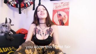 USING MY ROOMATE'S SCHLONG FOR CONTENT