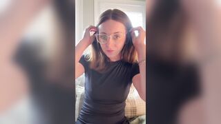 Chick in Glasses Tells U How to Jack off!