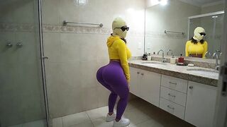 Tiny Large Butt Stepsister Twerking in the Washroom