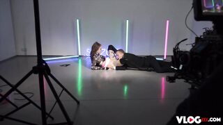 Slim Sweetheart Eden Ivy Tempting Vibe Caught on Camera