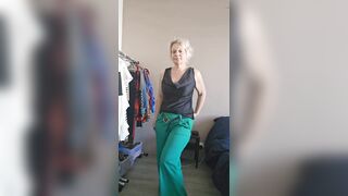 The Day Is Overheated, I'm All Juicy, I Have a Longing for Sex