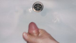 очень сильно захотел кончить,very much wanted to cum