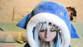 Cosplay Gawr Gura Enjoys It (Short)