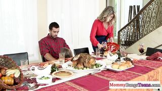 Mother teaches stepdaughter how to screw