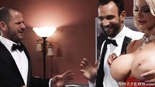 Po-po-po push her face! ft. nicolette shea