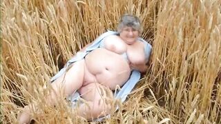 OmaFotzE Amateur Mother I'd Like To Fuck and Older Fotos Compilation