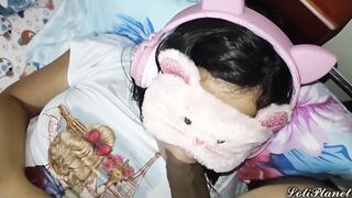 Immoral Stepdad Takes Advantage Of His Cute Little Stepdaughter When That Babe's Resting