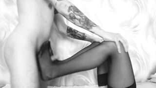 Footfetish banging her feet in high heels cums on nylons