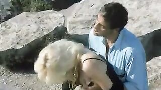 Provocazione MOANA POZZI