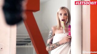 Concupiscent Hostel - Arteya Large Booty Russian Teen Bangs Her 1St BBC In Hotel