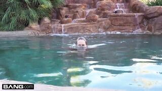 FUCK Surprise - Hawt Blond Lilly Bell Got Her Hairry Twat Stuffed By A Thick Jock