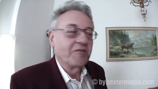 Old grandpapa screws the neighbour