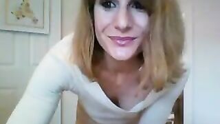 Hirsute mother i'd like to fuck on cam