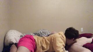 TEEN PLAYGIRL beach hotty with glasses squirts