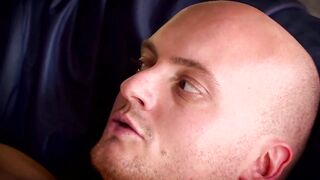 Die squirting schlampe von Halle three dicke titten nasse Fotze