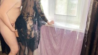 Wench wife enticed a neighbour: "Bang me from behind and cum on my legs"