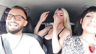 Jennyfer Stone in auto con Ladymuffin e Tommy A Canaglia