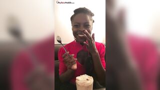 Black hotty picked up in launderette for anal sex