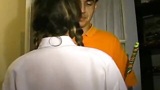 LA BACHELIERE VOL 11 12470 - Scene 1