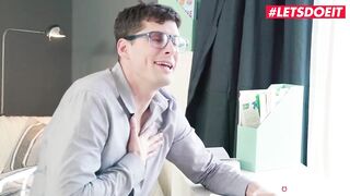 LETSDOEIT, Hot Romanian mother I'd like to fuck Lara De Santis Has Sex With Student