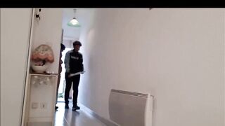 N0emi and the pizza delivery guy