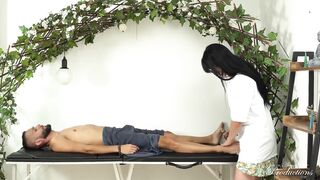Relaxing massage with cheerful ending / Yenifer Chacon - Yenifer CHP