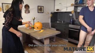 MATURE4K. Aged woman is drilled by her vicious stepson on Halloween