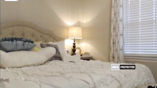 Chunky woman with large and natural breasts masturbates her cunt