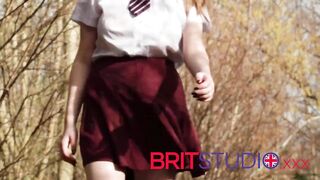British eighteen Year Old Schoolgirl Pissing In The Woods
