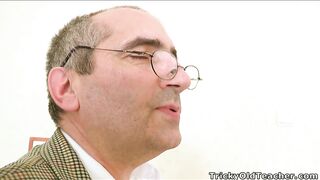 Nasty teen gives snatch to teacher for more excellent grades