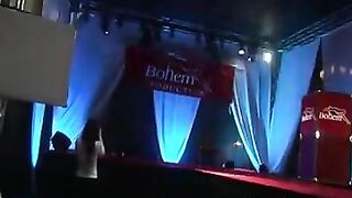 Mature honeys gets a sexy lap dance