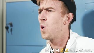 Brazzers - Cathy Heaven gets some large penis as a pre workout
