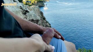 Sexy encounter on the beach and meaty spunk fountain in public