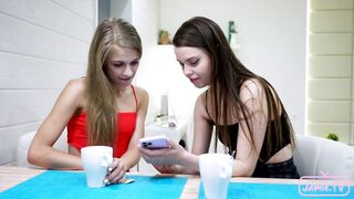 Awsome 3Some with Small Blond