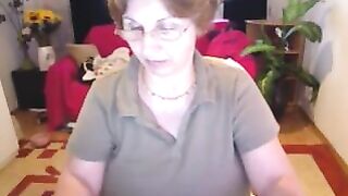 Breasty aged on livecam.flv