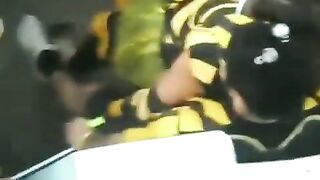 Flagrant of sex in public at the street carnival in Bahia, Mister Tora wasted no time