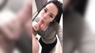 Pleasing Teen Milks out a Load