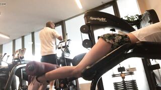 Gina Gerson gym time