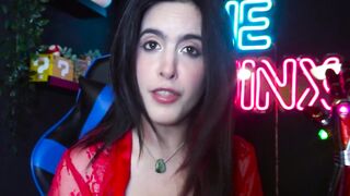 UNA POLLA PARA two MUY CACHONDAS- EL SANDWICH RAUNCHY