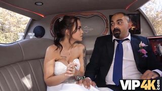 VIP4K. Bride permits spouse to see her having booty scored in limo