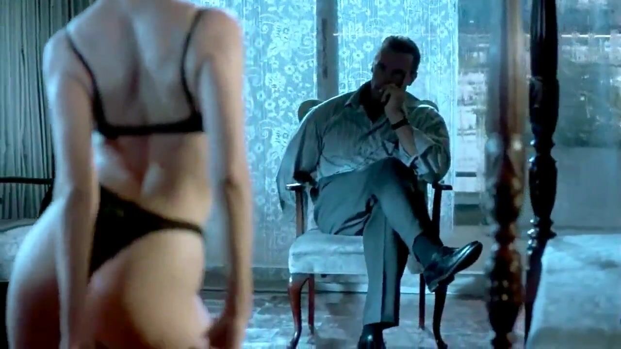 Free Celebrity Jamie Lee Curtis Striptease Sex Scene Porn Video