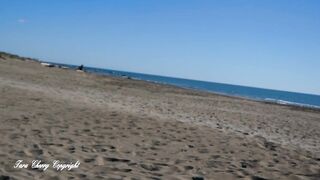 2 strangers approach me on the beach and it proceeds in Bukkake (risky public sex)