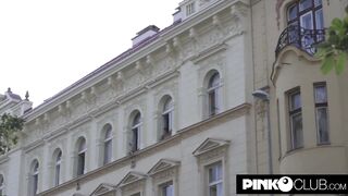 Valentina Nappi dominates a ebony penis and puts it in her booty